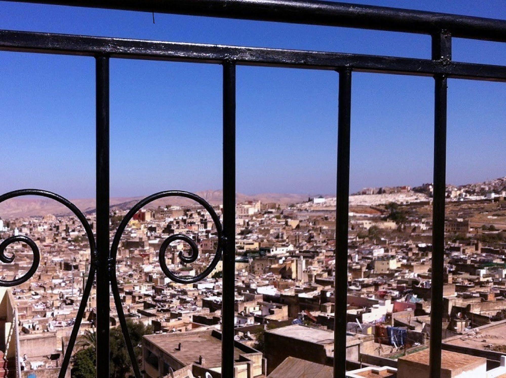 Riad Letchina Fez Bagian luar foto