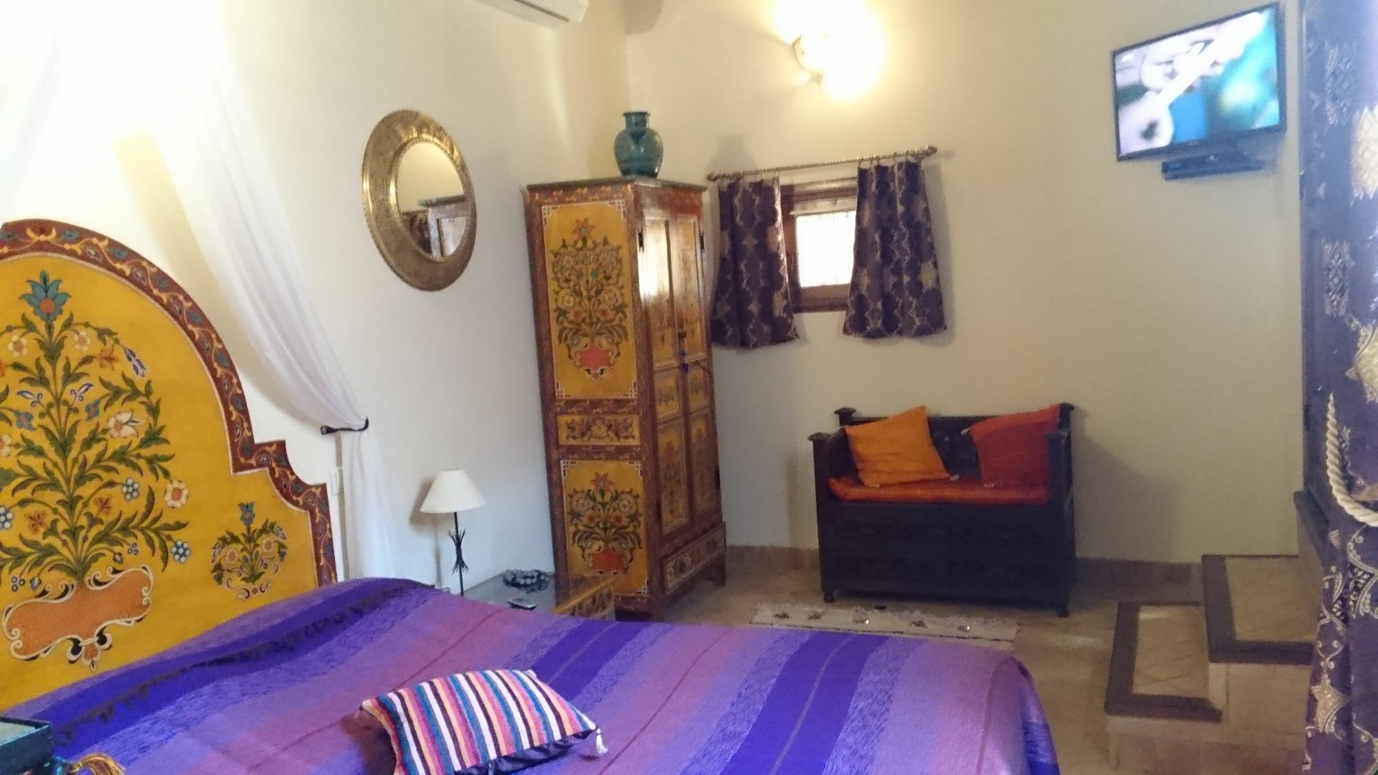 Riad Letchina Fez Bagian luar foto